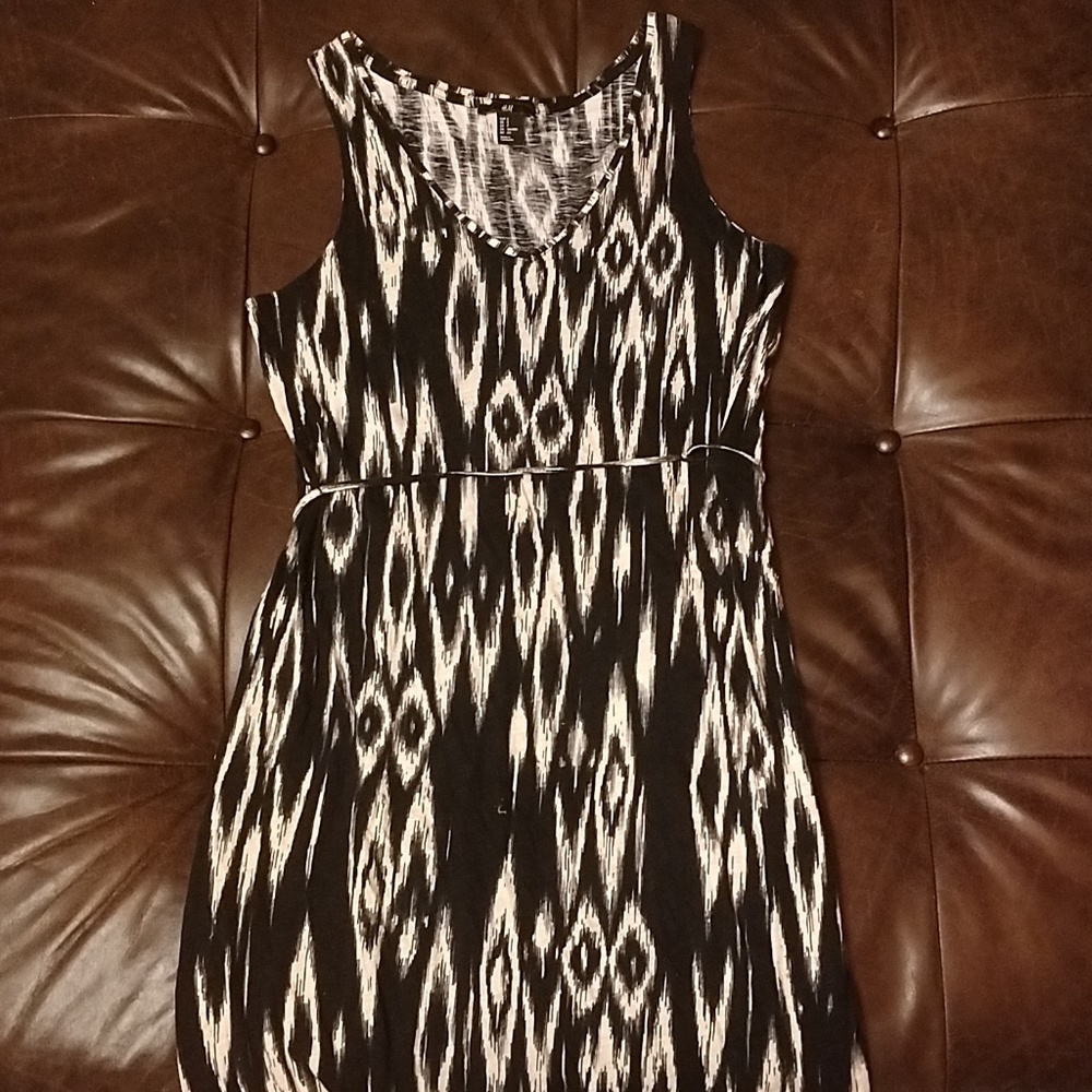 Like new H&M Maxi tribal print